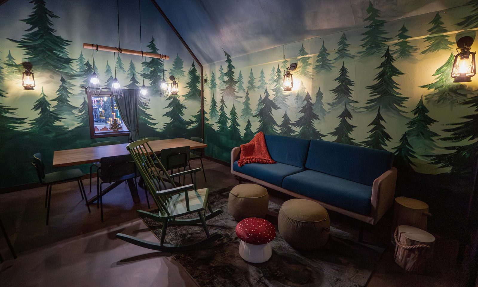 Keskisuuri piparimökki sisältä