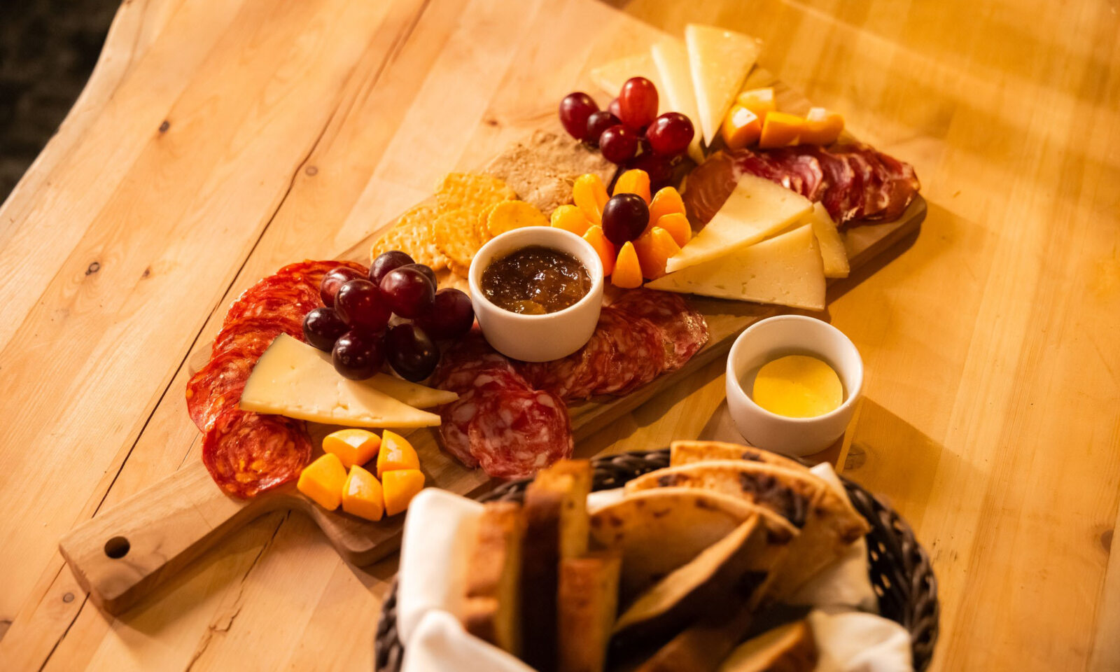 Tapas platter in the lounge of the sauna.